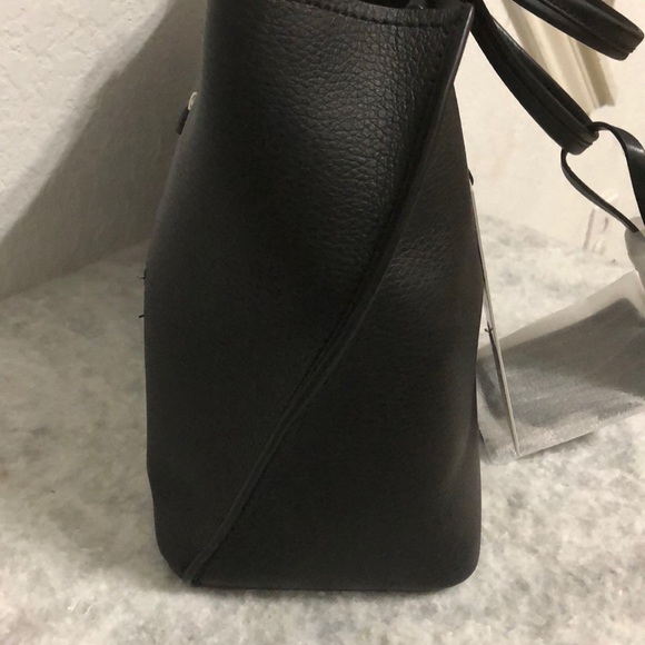 Calvin Klein Jacky Pebbled Leather Tote Bag - Picture 7 of 7